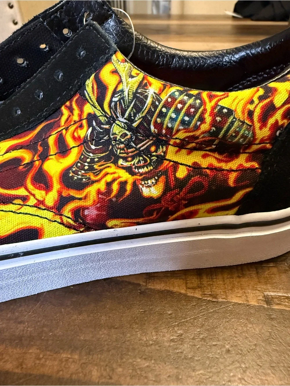 Vans Old Skool Samurai Rising Graphic Print Black/Flame Men’s US 6.5 or 8.5